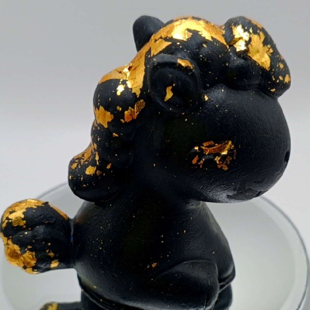 NEW Hand Made 💕 Black and Gold Decorative Horse Figurine